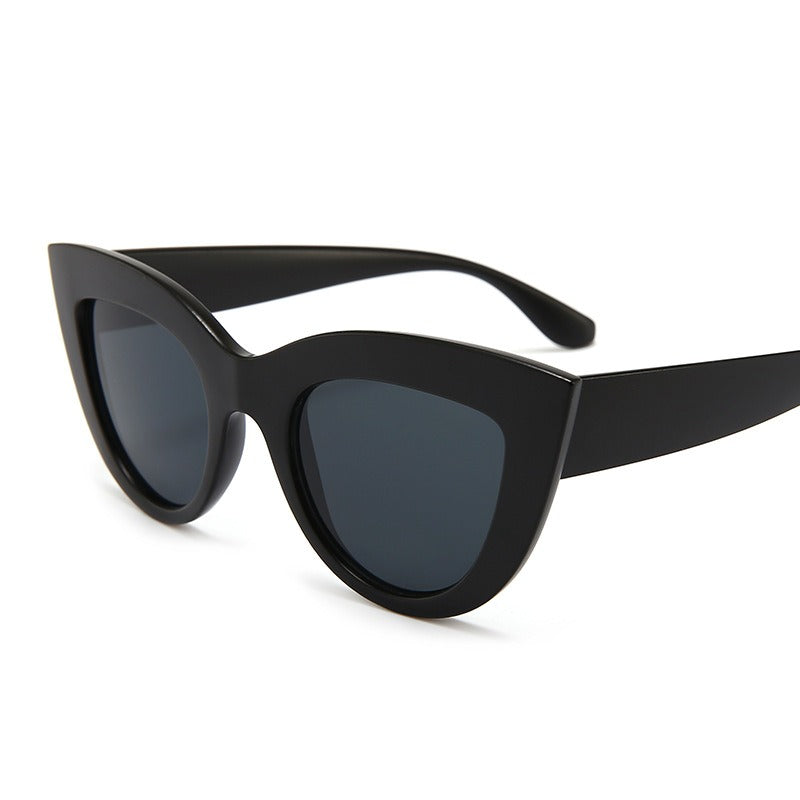 Wholesale Retro Cat-eye Trendy Versatile Sunglasses
